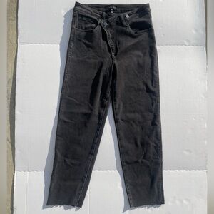 Risen Los Angeles Criss Cross Waist Cropped Jeans Size 9/29
